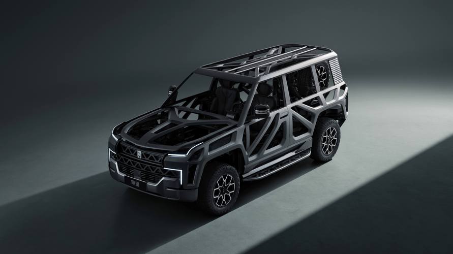 深圳13仰望U8硬派越野的科技魅力，国能汽车对传统燃油车市场的冲击